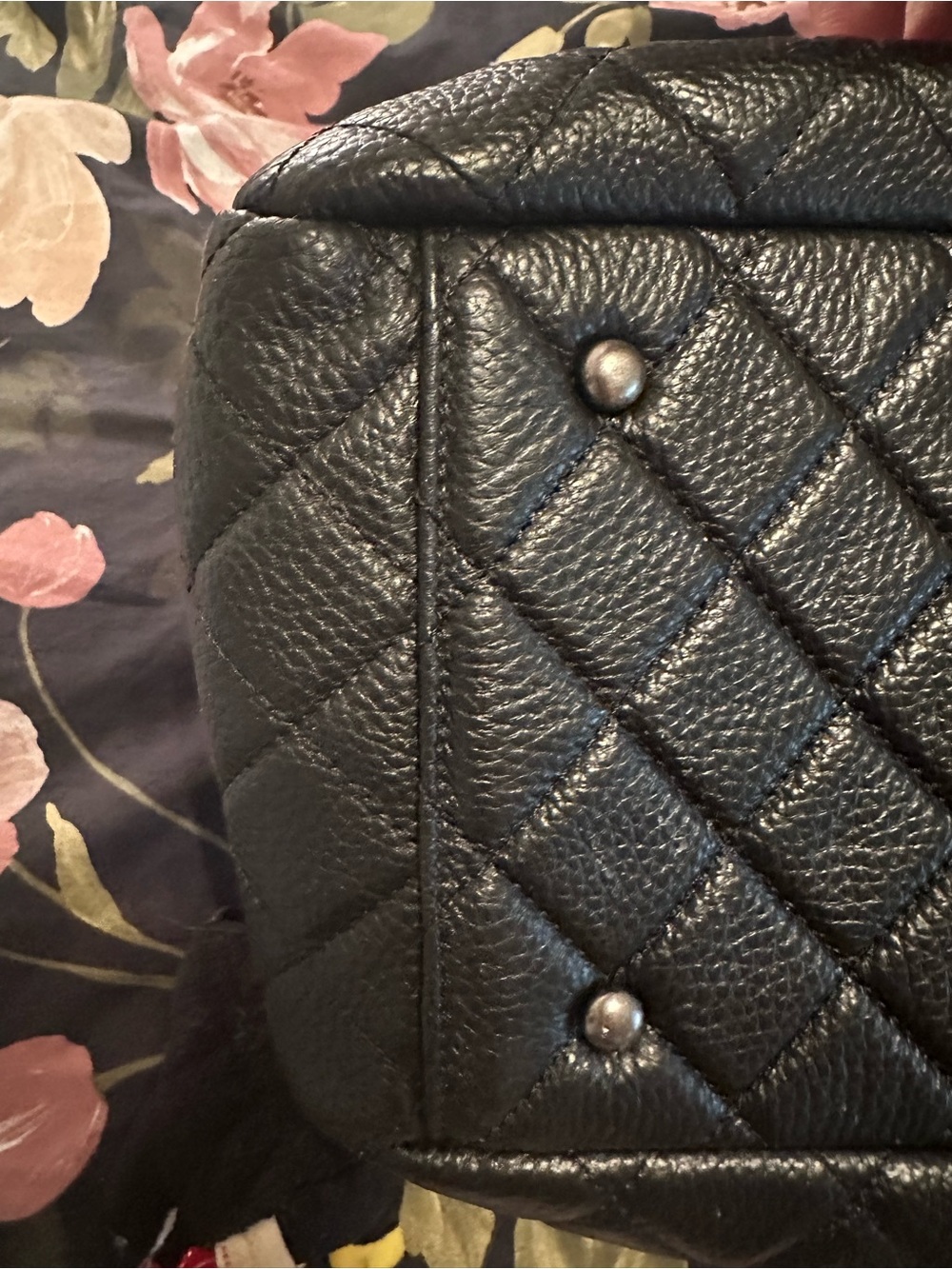Luxury airline calfskin leather Quilted Black Bag Chain XXL oversized - Picture 11 of 13